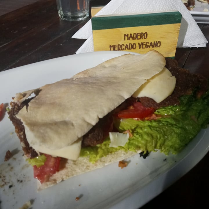 photo of Madero Grill & Deli Sanguche de milanesa de Seitán shared by @aldananu on  16 Dec 2022 - review