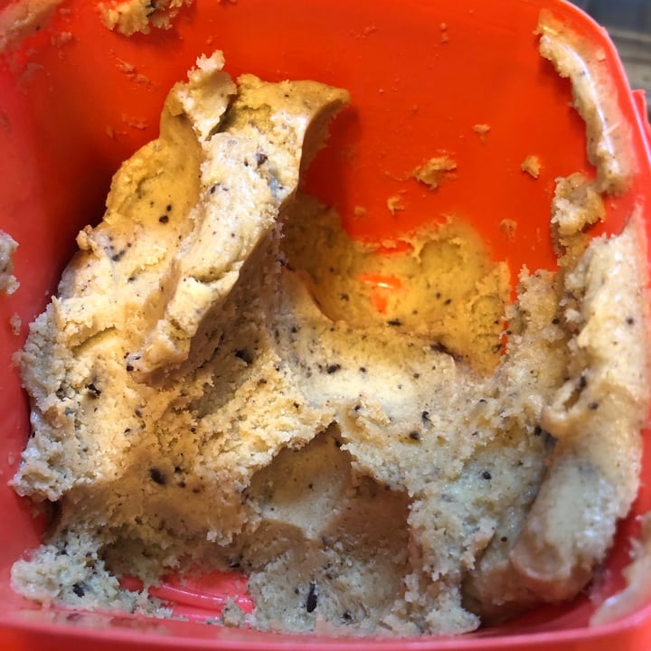 review photo of EatPastry Chocolate chip cookie dough shared by @joyfully on 09 May 2020 - review