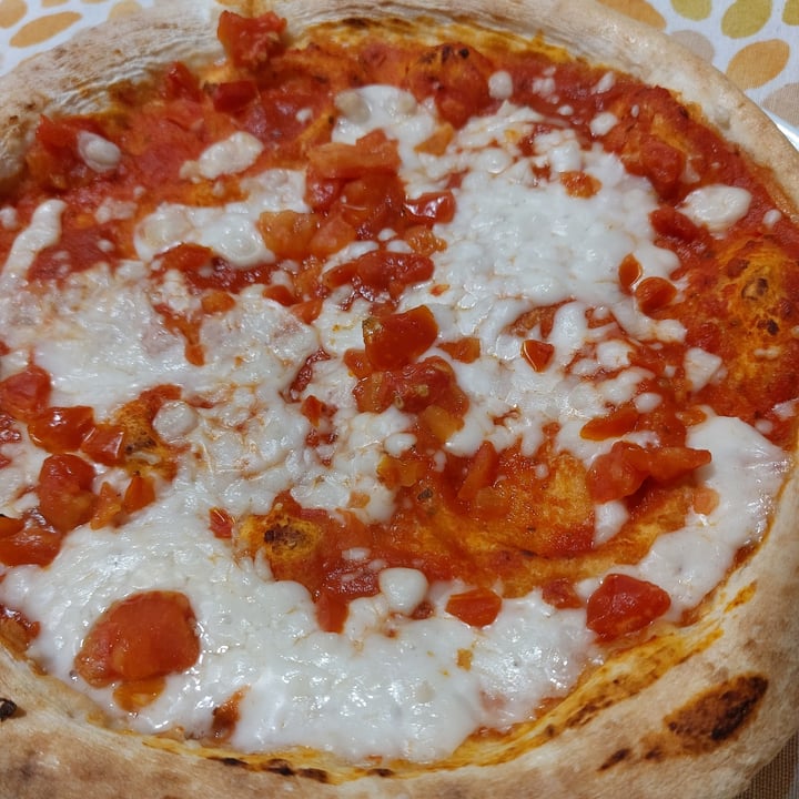 review photo of Roncadin Pizza Margherita shared by @dollygrace on 02 Dec 2022 - review