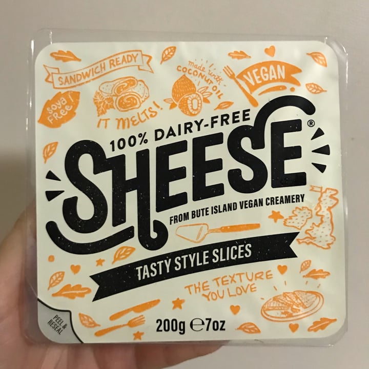 photo of Sheese Tasty Style Slices shared by @veggi-bella on  11 Dec 2021 - review