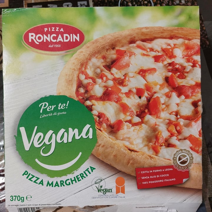 review photo of Roncadin Pizza Margherita shared by @dollygrace on 02 Dec 2022 - review