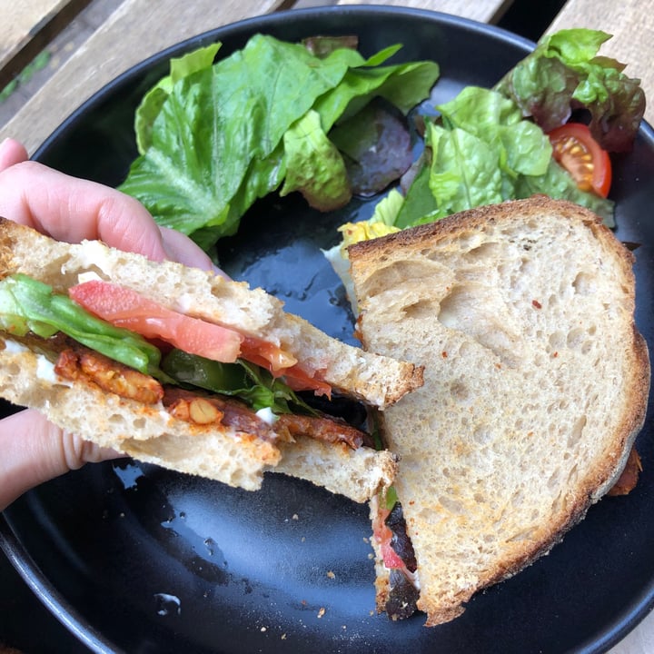 photo of CASCARA TLT Sandwich shared by @alicemary on  25 Sep 2022 - review