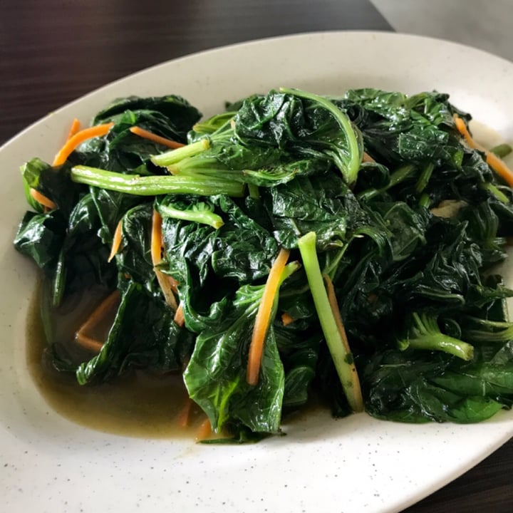 photo of SHU Vegetarian AMK Stir fry sweet potato leaves shared by @ziggyradiobear on  23 May 2019 - review
