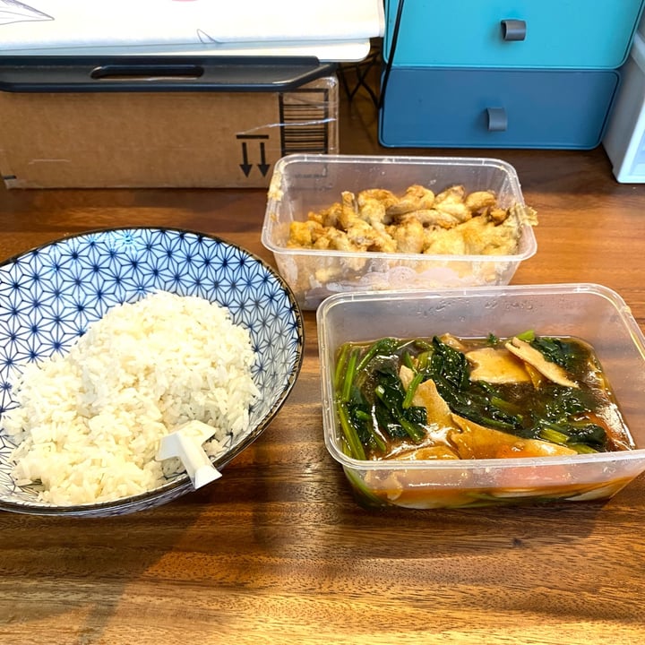 review photo of Divine Realm Vegetarian Restaurant Sweet & Sour Abalone Mushroom shared by @lynnyap8888 on 28 Apr 2022 - review