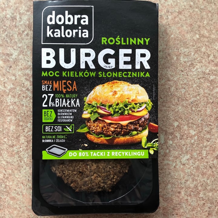 review photo of Dobra Kaloria Vegan Burger shared by @lesionaire on 23 Oct 2021 - review