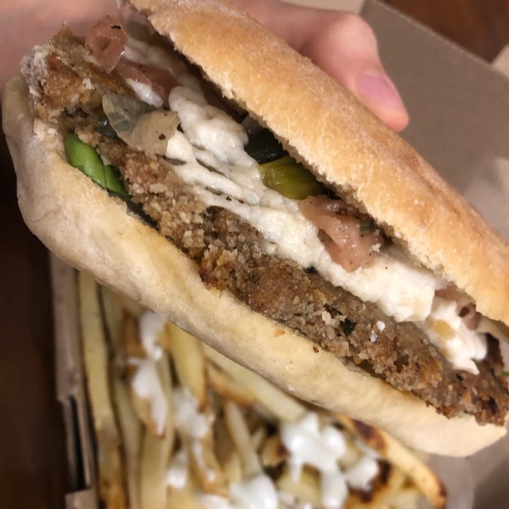 photo of Hope Vegan Bar Sanguche De Milanesa / Papas fritas shared by @comoplantass on  11 Apr 2021 - review