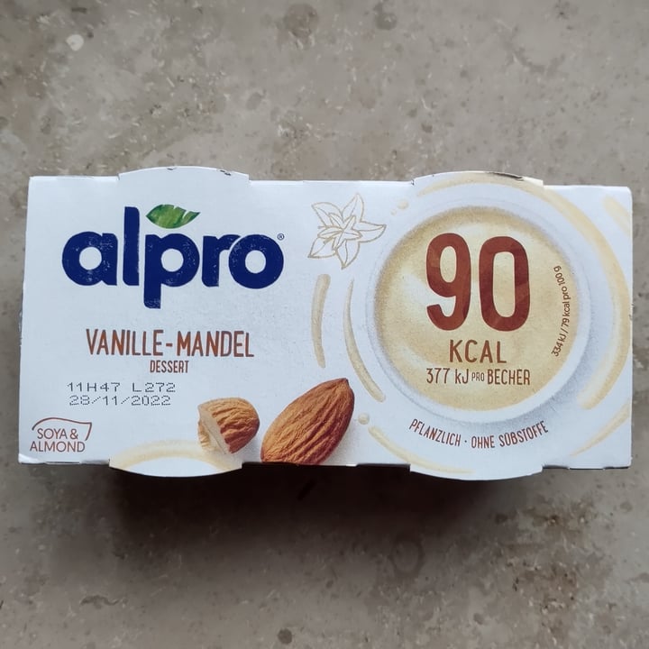 photo of Alpro Vanille-Mandel Dessert shared by @bluesoul on  21 Nov 2022 - review