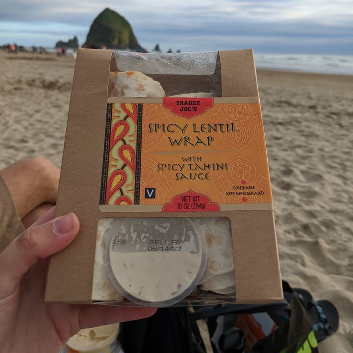 review photo of Trader Joe's Spicy Lentil Wrap shared by @veganjuliana on 16 Jun 2022 - review