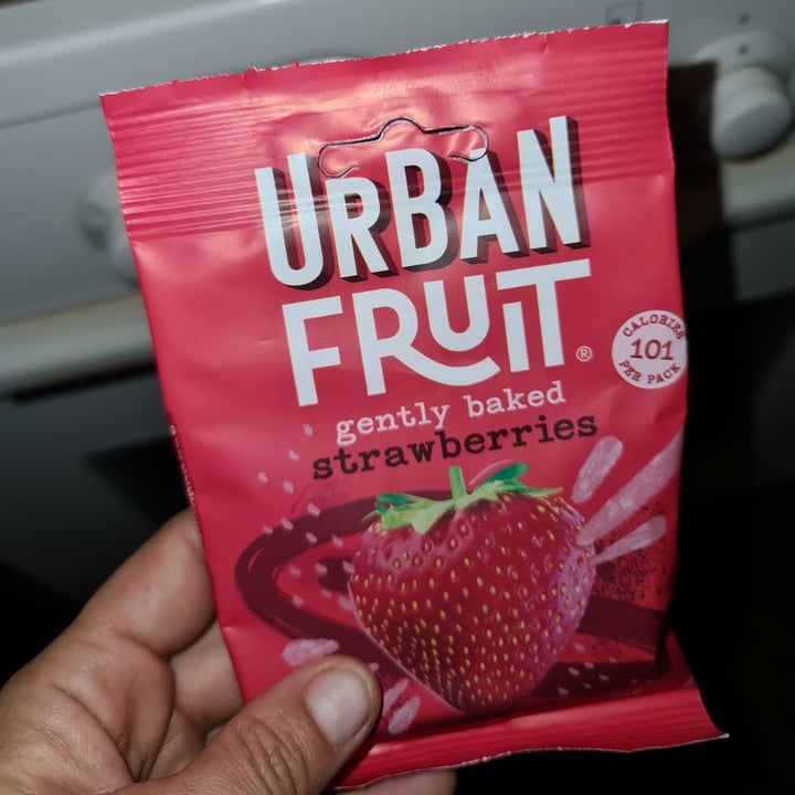 review photo of Urban Fruit Gebtle baked strawberries shared by @martineli on 30 Mar 2021 - review