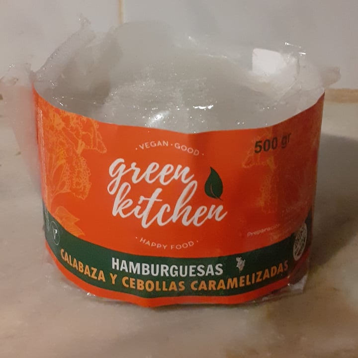 review photo of Green kitchen Hamburguesas calabaza y cebolla caramelizada shared by @camydandelion on 02 Dec 2020 - review