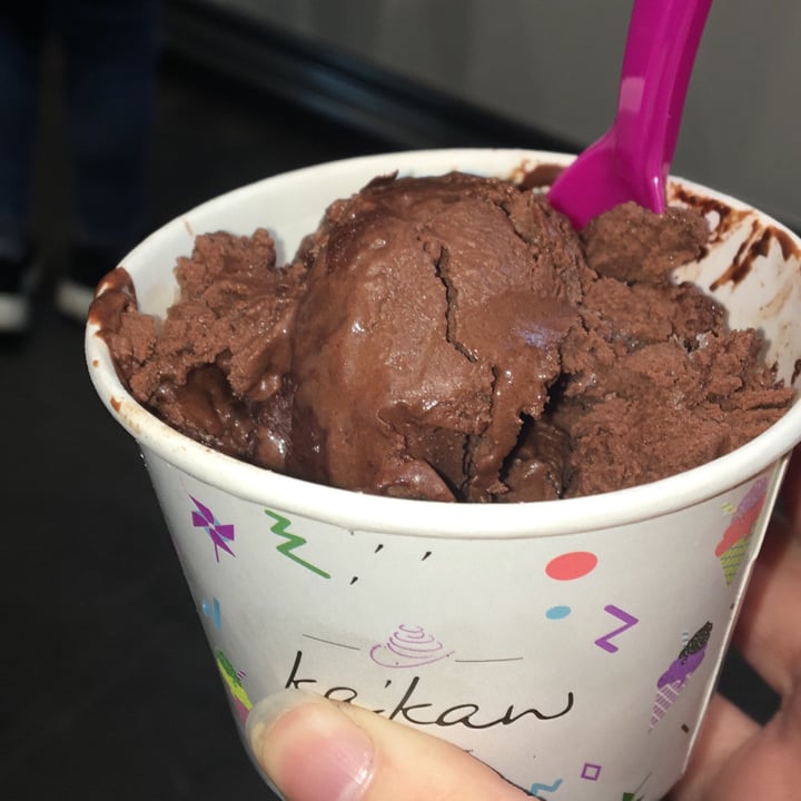 photo of Patisserie Ka'kaw vegan chocolate ice cream shared by @yasminag on  06 Dec 2020 - review