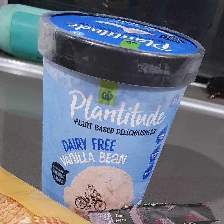 photo of Plantitude Dairy Free Vanilla Bean Ice Cream shared by @mercifulkitchen on  19 Sep 2021 - review