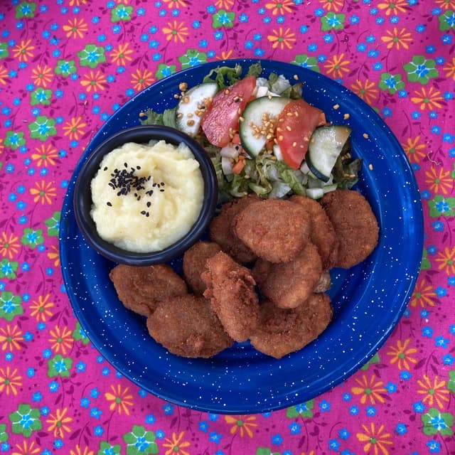Photo of the dish “Nuggets no pollo”