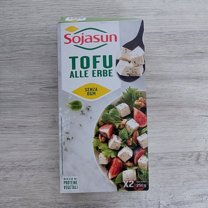 photo of Sojasun Tofu alla erbe shared by @silvicava on  10 Jul 2022 - review