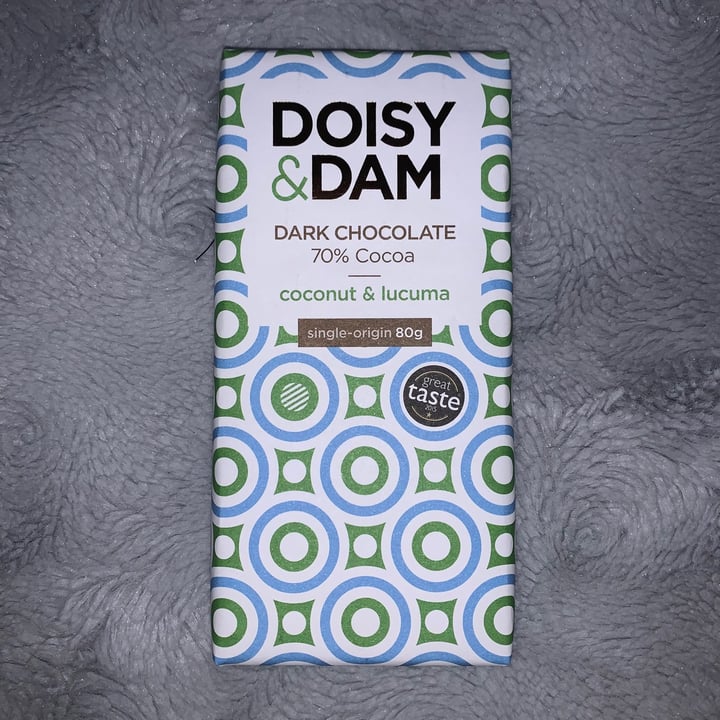 review photo of Doisy & Dam Single-origin 70% Dark Chocolate Coconut And Lucuma shared by @livgnorth on 21 Feb 2021 - review