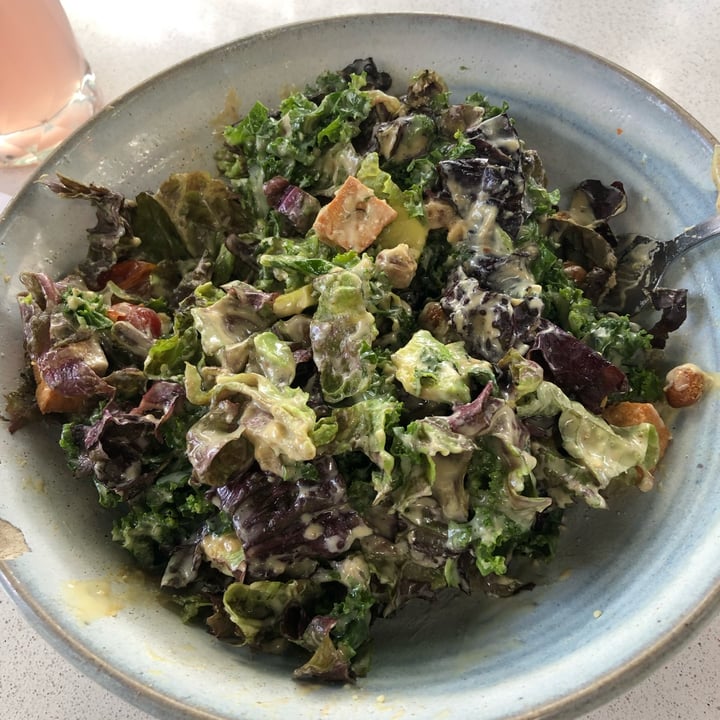 review photo of Let it V - Vegan Sushi Ensalada cesar shared by @camimurga on 10 Dec 2022 - review