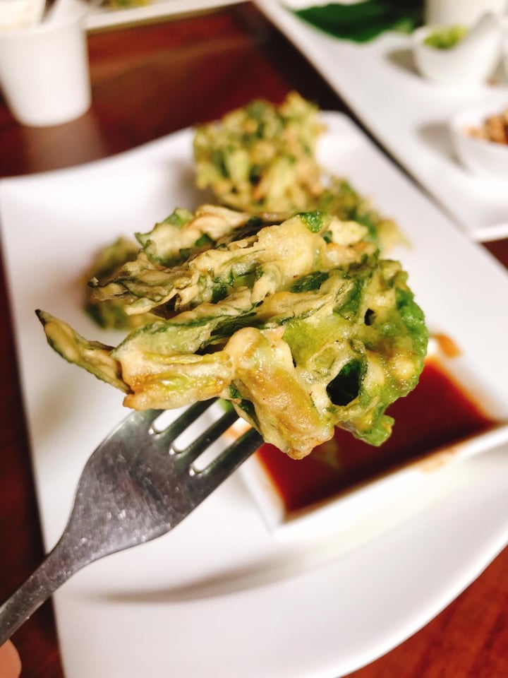 review photo of Suananda Morning glory fritters shared by @shec10 on 31 Aug 2019 - review