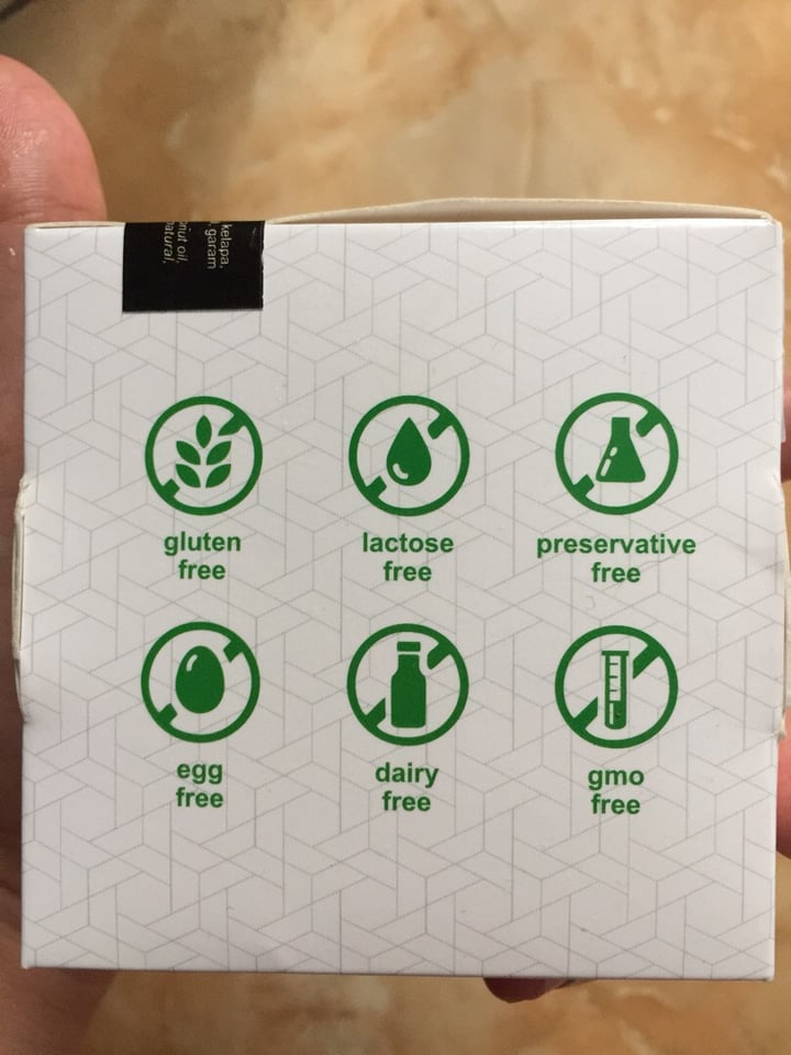 review photo of Madree Vegan Cheese shared by @vegunized on 16 Dec 2019 - review