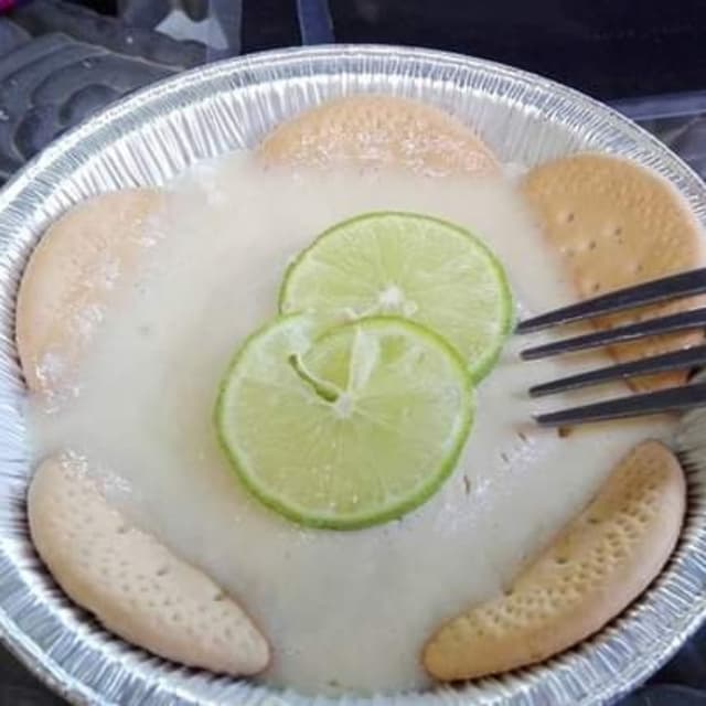 「Carlota de limón」の料理の写真
