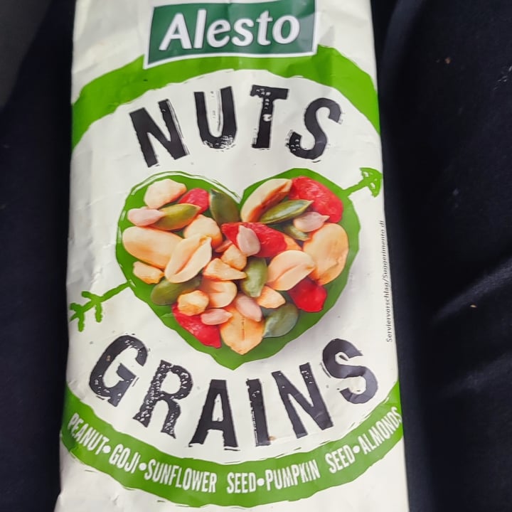 photo of Alesto Nuts grains shared by @espe97 on  28 Sep 2022 - review