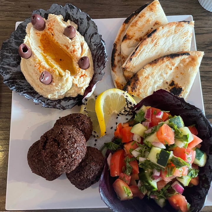 photo of Arles & Boggs Vegan Eatery Middle Eastern Plate shared by @choliebot on  27 Aug 2021 - review