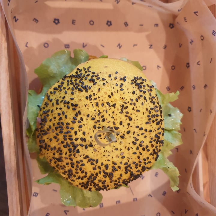 photo of Flower Burger Spicy Cecio shared by @valentinadaferrara on  29 Mar 2022 - review