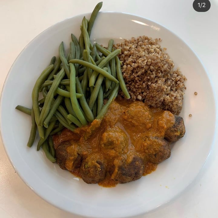 review photo of IKEA Restaurant Vegetable Balls shared by @vegantampa on 17 Aug 2020 - review