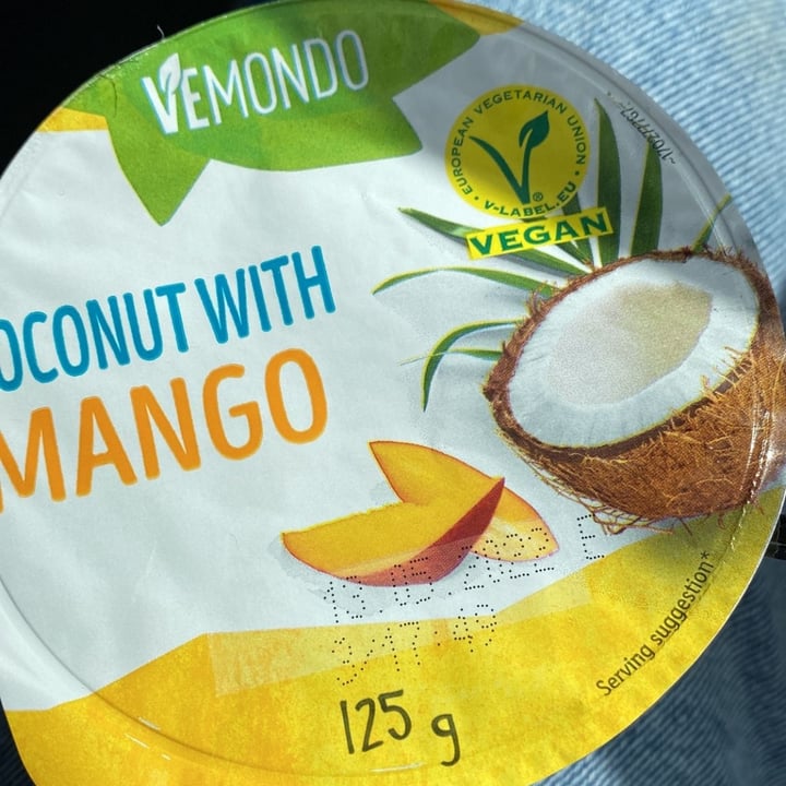 review photo of Vemondo Bio coconut mango shared by @emanuela1996 on 15 Apr 2022 - review