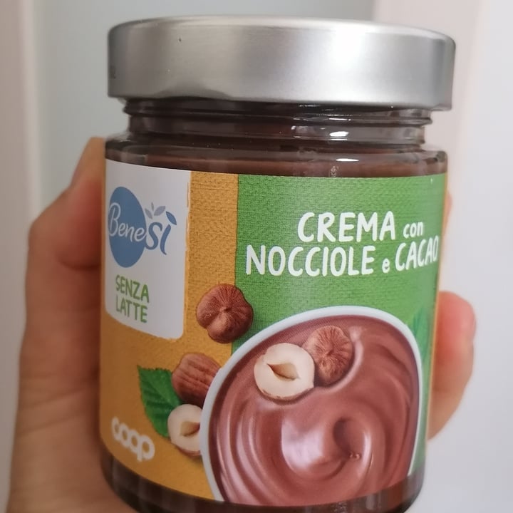 photo of Bene.Si coop crema con nocciole e cacao senza latte shared by @martasimone2010 on  20 Jul 2022 - review