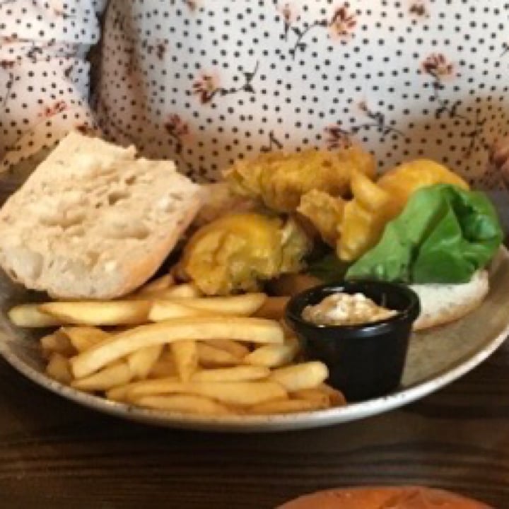 photo of Haworth Old Hall Vegan Fish Goujon Sandwich shared by @gemsaway on  16 Aug 2020 - review