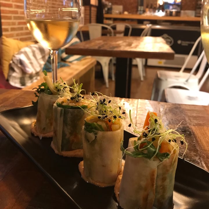 photo of Restaurante Lluvia Kimchi Spring Roll shared by @albibus on  29 Aug 2020 - review