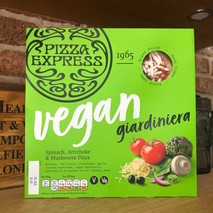 review photo of PizzaExpress Vegan Giardiniera Pizza shared by @jessiemaefaulkner on 21 Jul 2020 - review