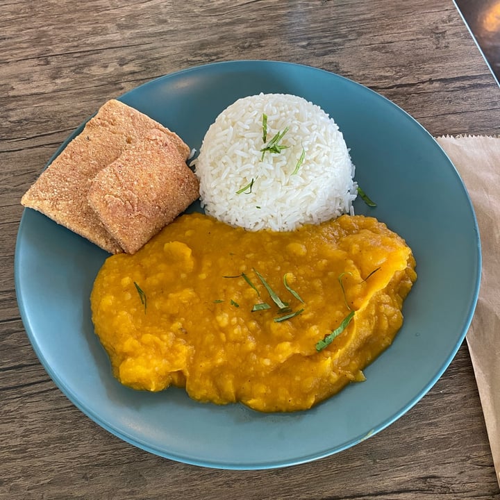 review photo of El Chino Vegano arroz chaufa shared by @gingerale on 23 Mar 2022 - review