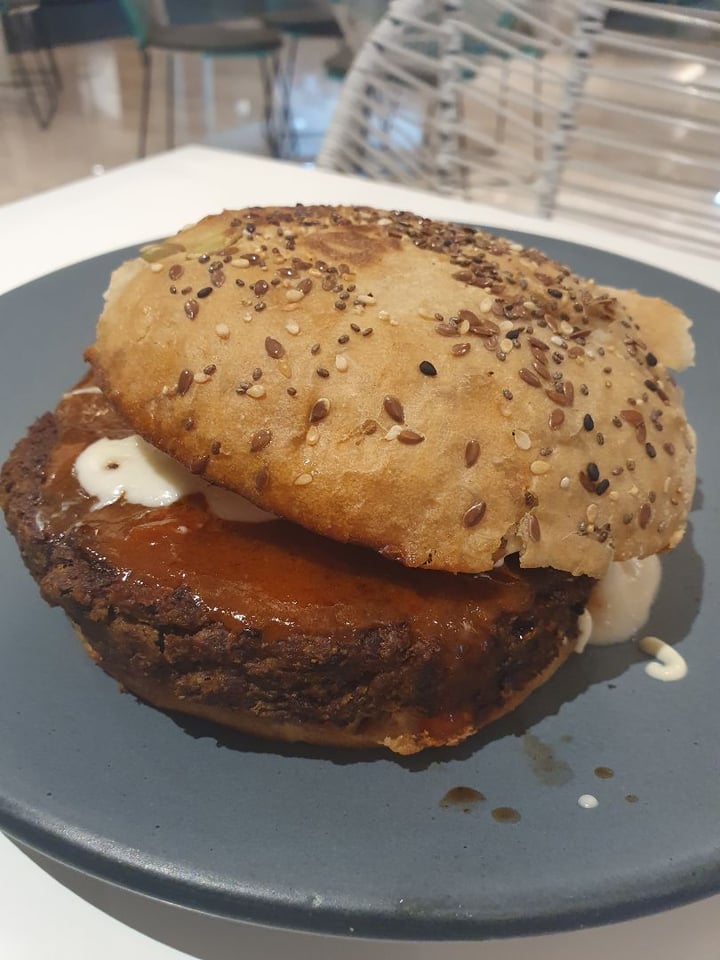 photo of Vegan Inc Puebla Buffalo Burger shared by @marianamg on  19 Mar 2020 - review