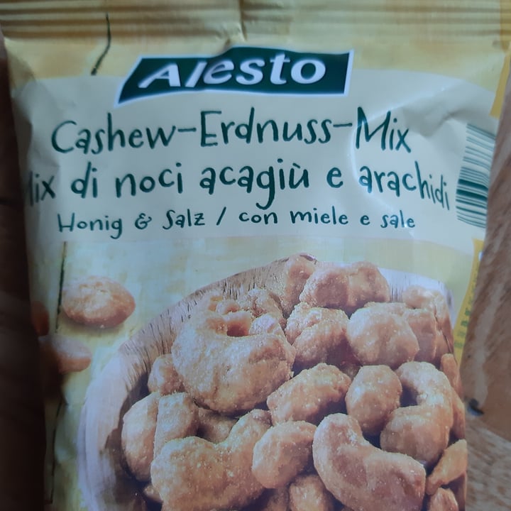 review photo of Alesto Mix Noci acagiù e arachidi shared by @valeria-1996 on 22 Mar 2022 - review