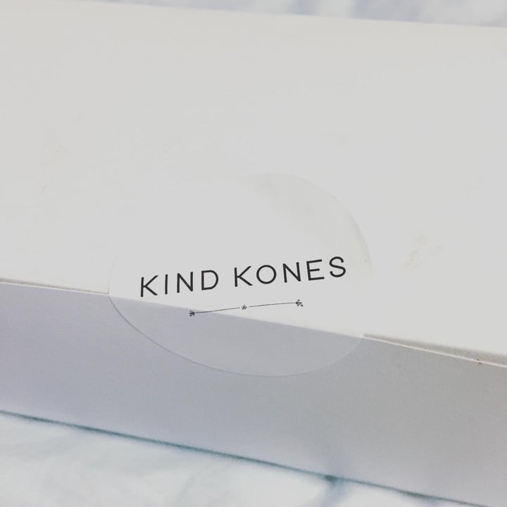 review photo of Kind Kones Matcha Chestnut Cake shared by @mags21 on 24 Jan 2020 - review