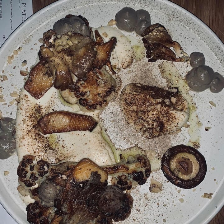 photo of Kolonaki Greek Kouzina Roast Cauliflower shared by @stasi2111 on  21 Apr 2021 - review
