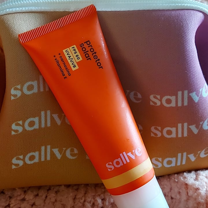photo of Sallve Protetor Solar Facial shared by @lucoruja on  03 May 2022 - review