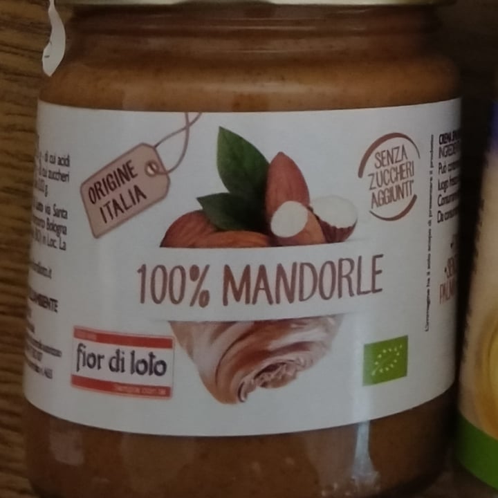 photo of Fior di Loto Crema Di Mandorle shared by @emmaross on  10 Mar 2022 - review