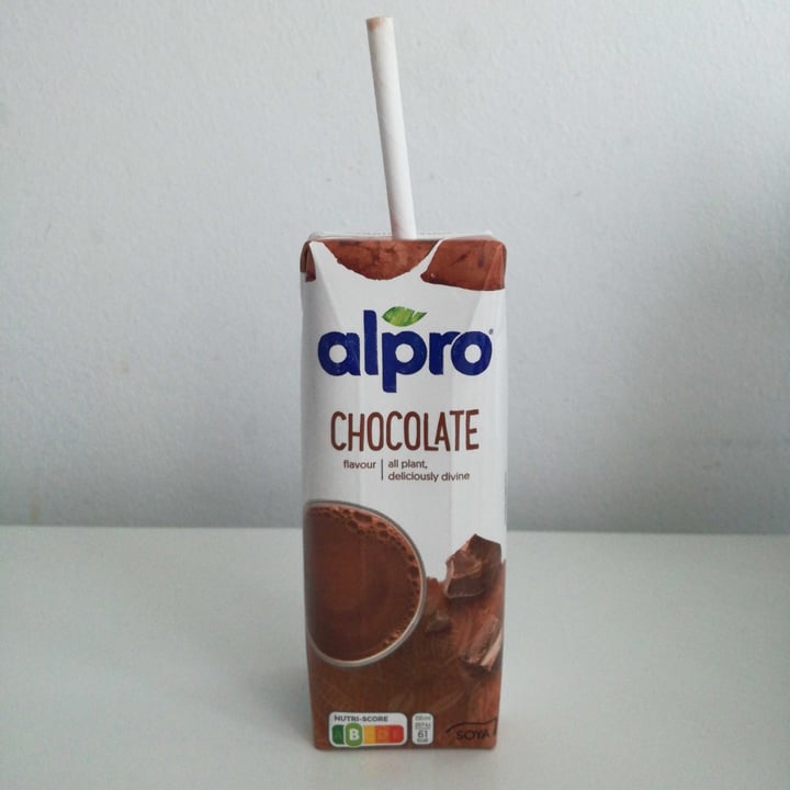 photo of Alpro Chocolate Soy Drink shared by @chiaraaag on  25 Oct 2021 - review