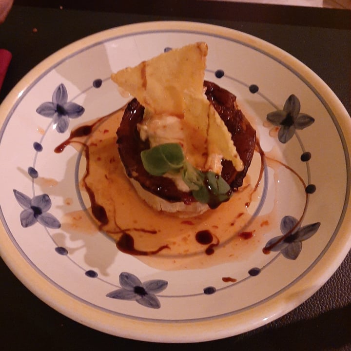 photo of Tabulè bocconotto di brisee con cipolle e nachos shared by @aledenobile on  02 Sep 2022 - review