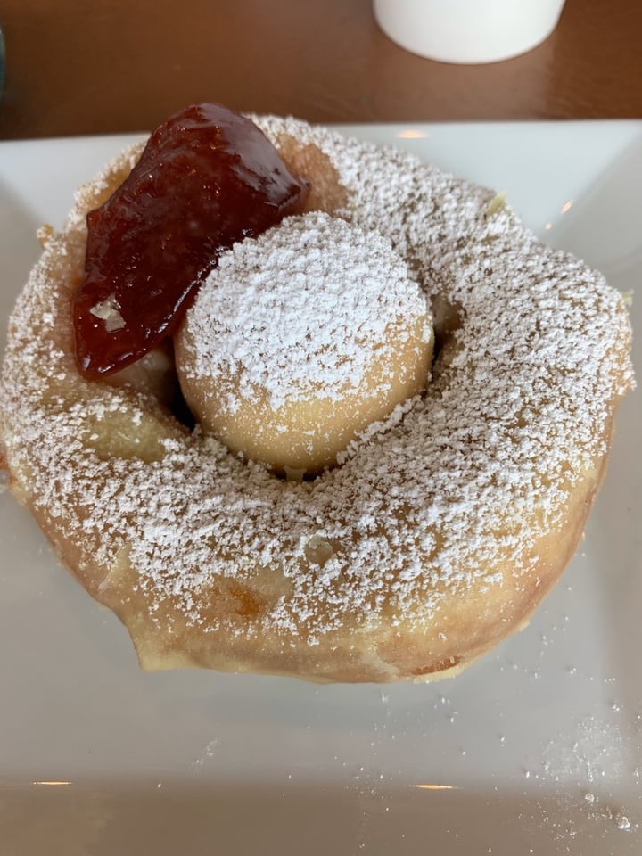 photo of My Vegan Sweet Tooth Donuts shared by @theveganyogi on  09 Jan 2020 - review