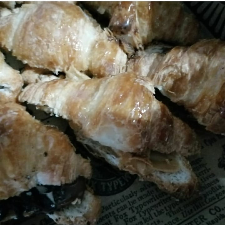 photo of Cal Girona Croissant de mantequilla de cacahuete shared by @amarok on  16 Jan 2021 - review