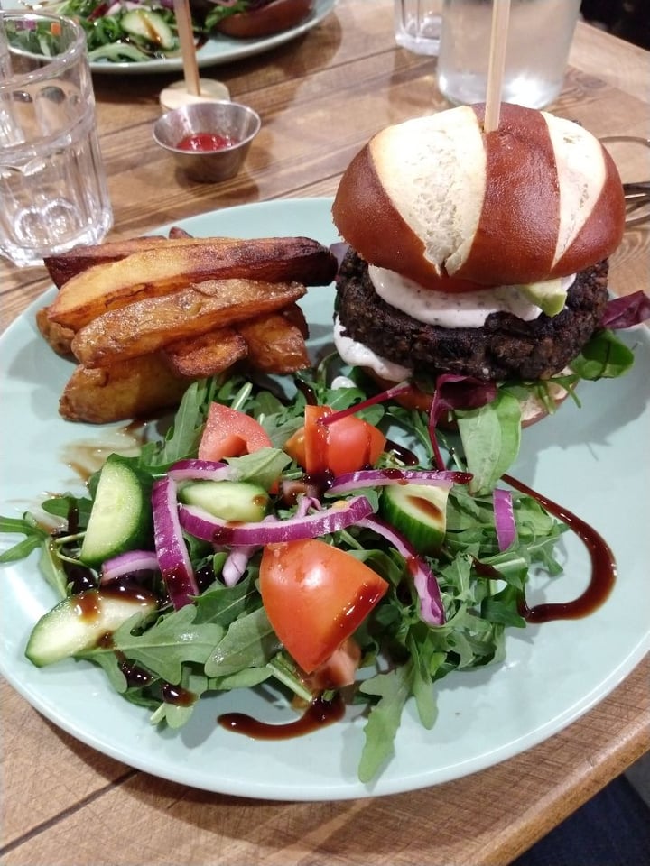 photo of Humblest Of Pleasures Blackbean And Mushroom Burger shared by @carmarthensally on  14 Mar 2020 - review