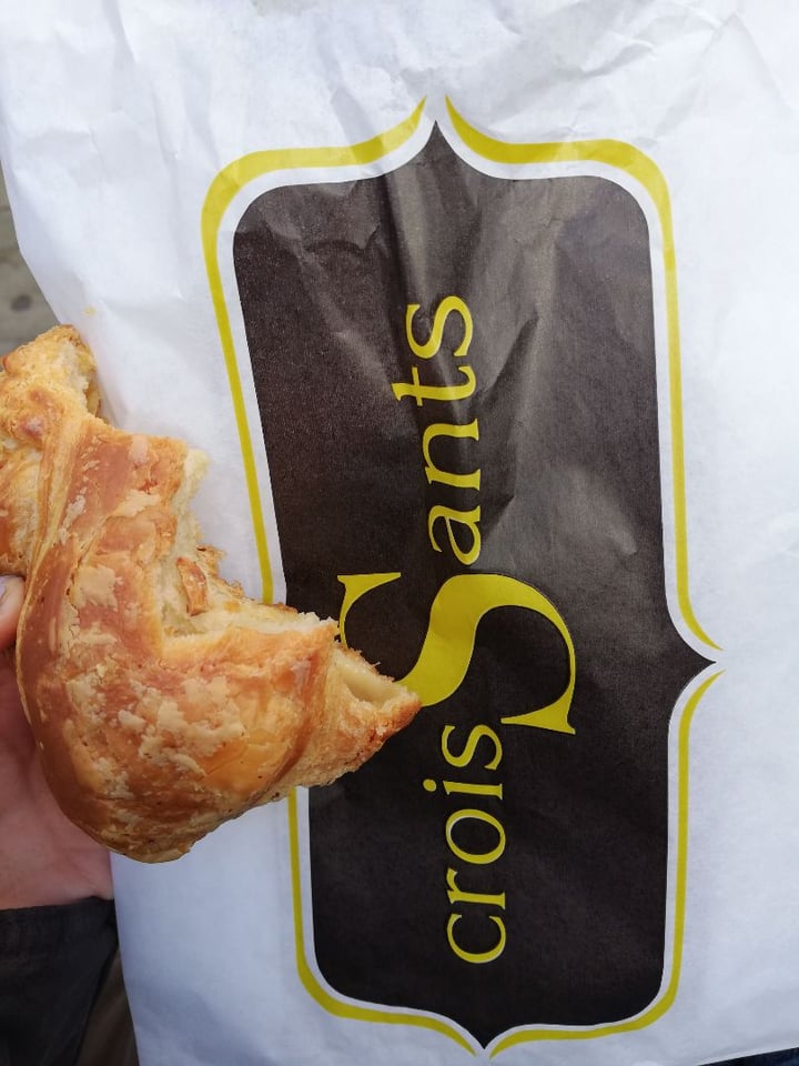 photo of CroisSants Croissant de proteína y queso shared by @nrabaneda on  03 Feb 2020 - review