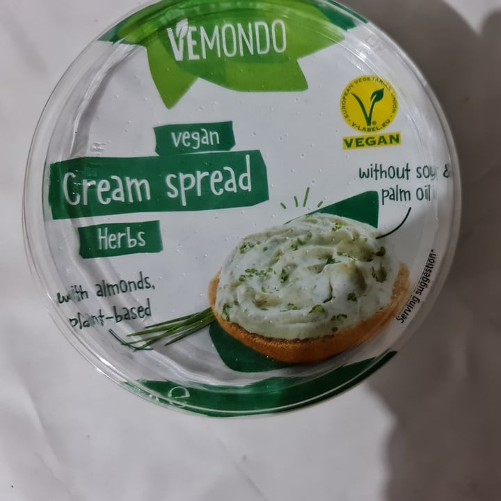 photo of Vemondo Cream Spread Herbs shared by @fumateelviento on  11 Feb 2022 - review