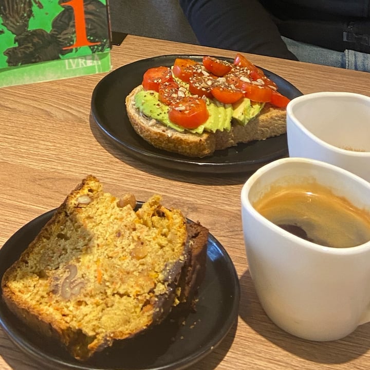 photo of Hero Anime Cafe Avocado toast shared by @aboysofia on  03 Oct 2022 - review