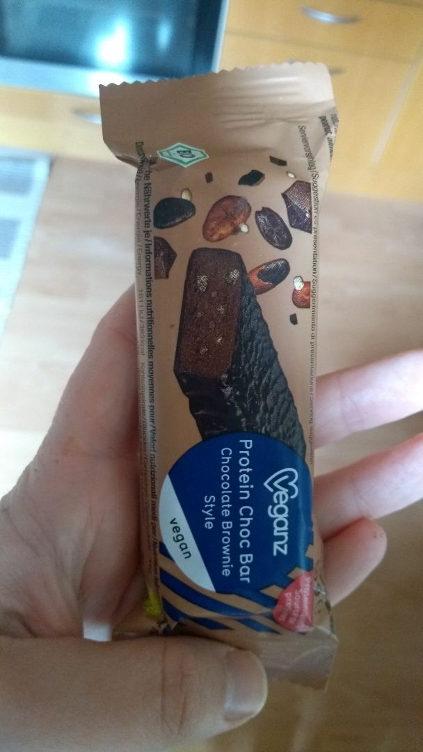 photo of Veganz Protein Choc Bar Chocolate Brownie Style shared by @felice on  02 Apr 2020 - review