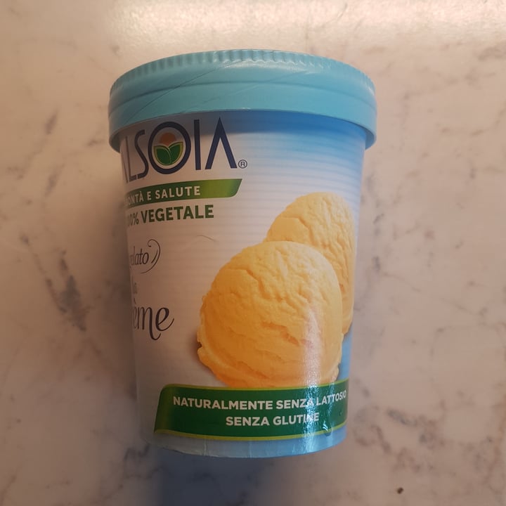 photo of Valsoia Gelato La Crème shared by @st1la on  02 Jun 2022 - review