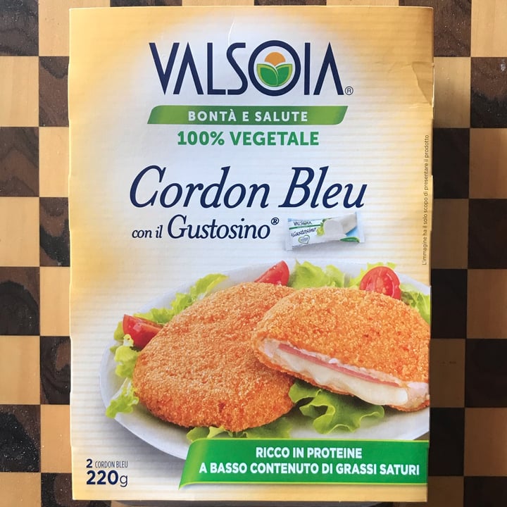 review photo of Valsoia Cordon Bleu con il Gustosino shared by @montezuma on 03 May 2022 - review
